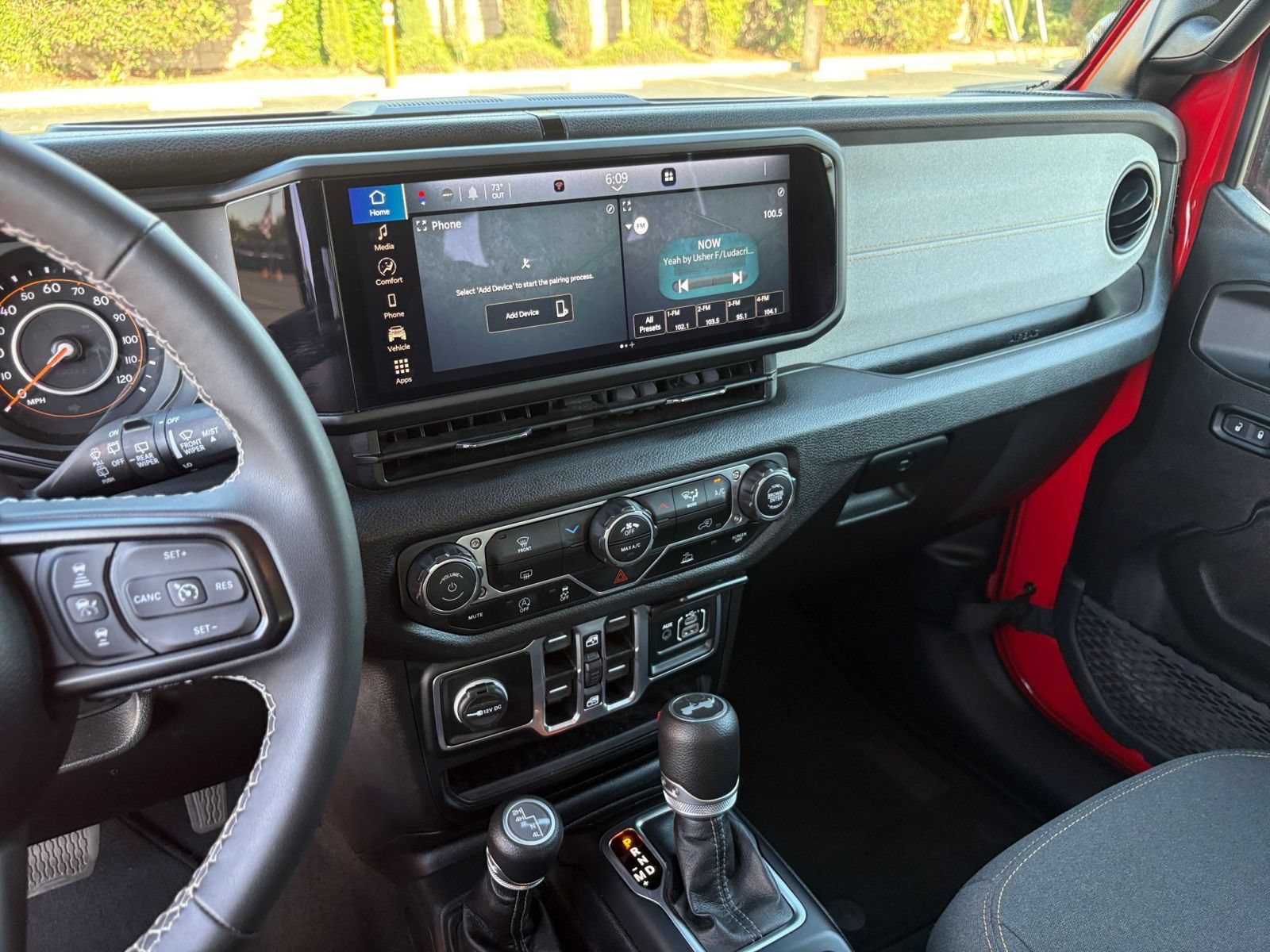 Used 2025 Jeep Wrangler Unlimited Sport AWD/4WD image 14