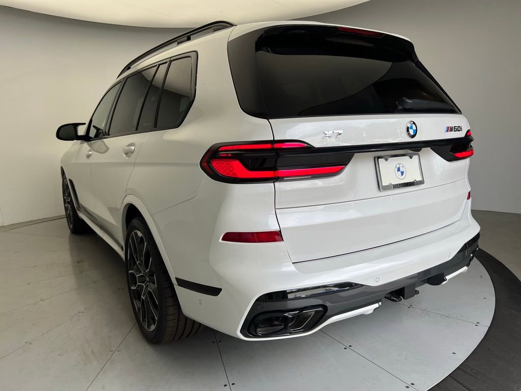 Certified 2025 BMW X7 M60i image 4