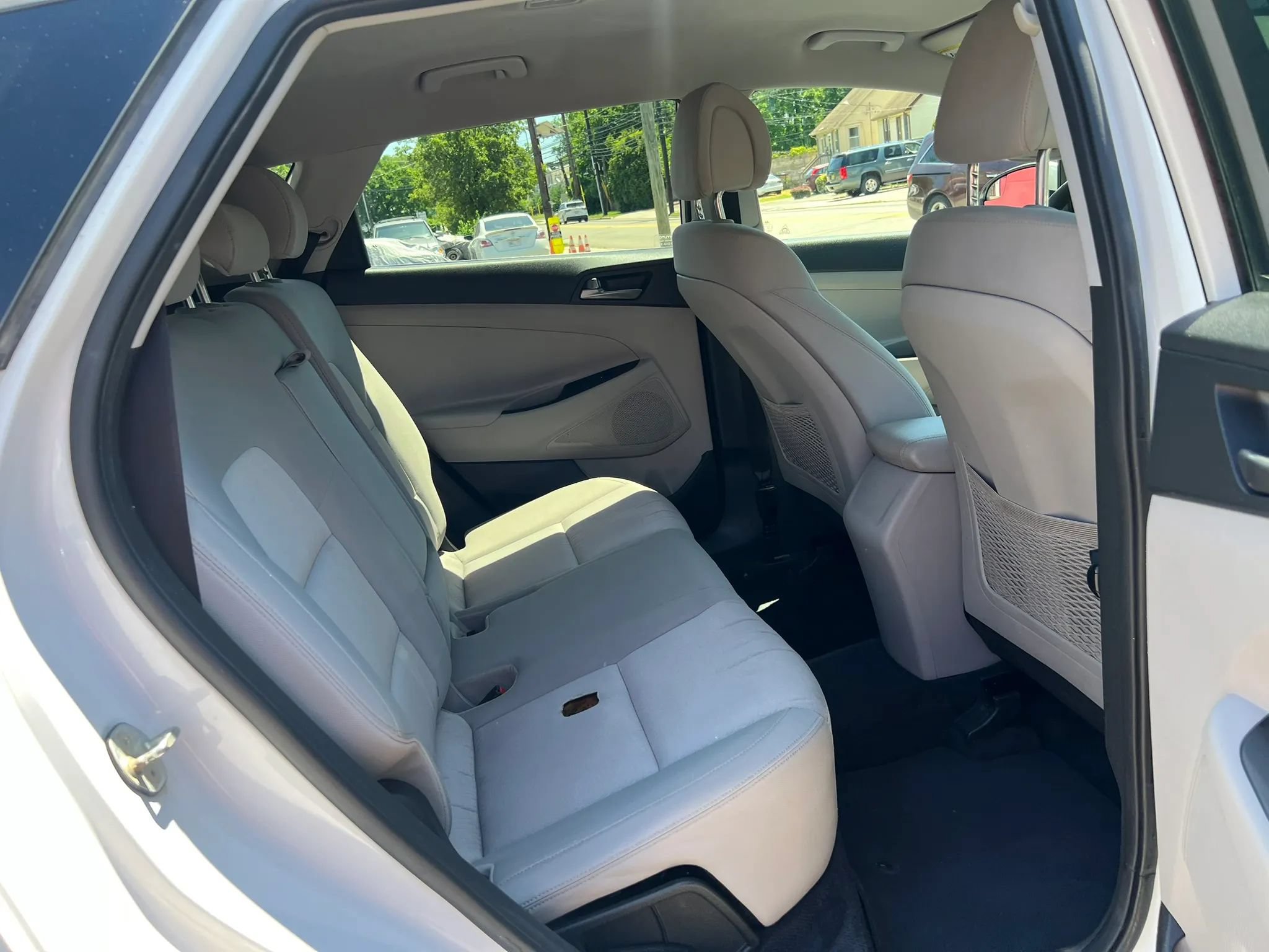 Used 2018 Hyundai Tucson SE AWD/4WD image 29
