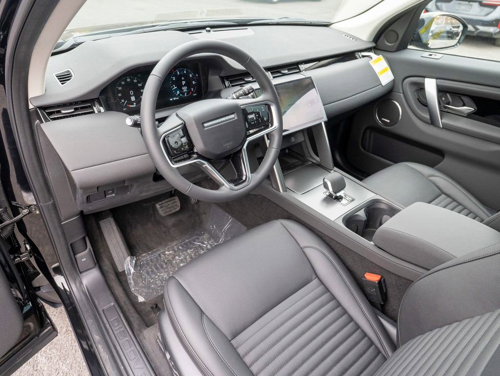 New 2025 Land Rover Discovery Sport S image 11
