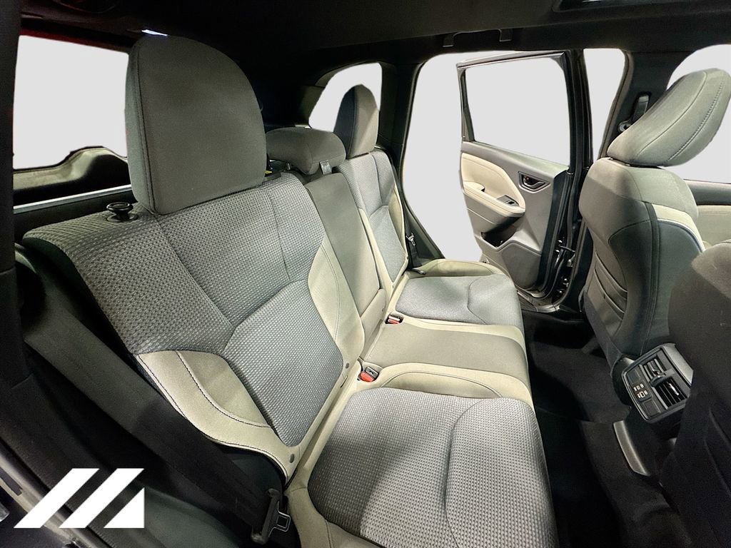 Certified 2025 Subaru Forester Premium image 31