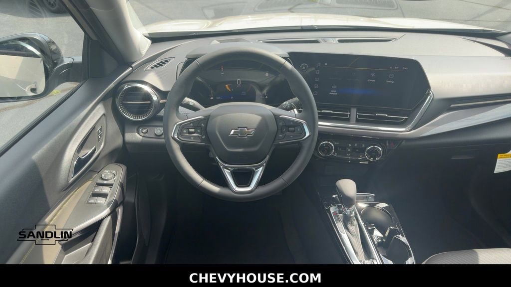 New 2026 Chevrolet Trax ACTIV w/ Driver Confidence Package FWD image 16