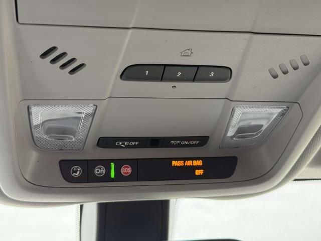 Used 2019 Chevrolet Equinox LT image 30