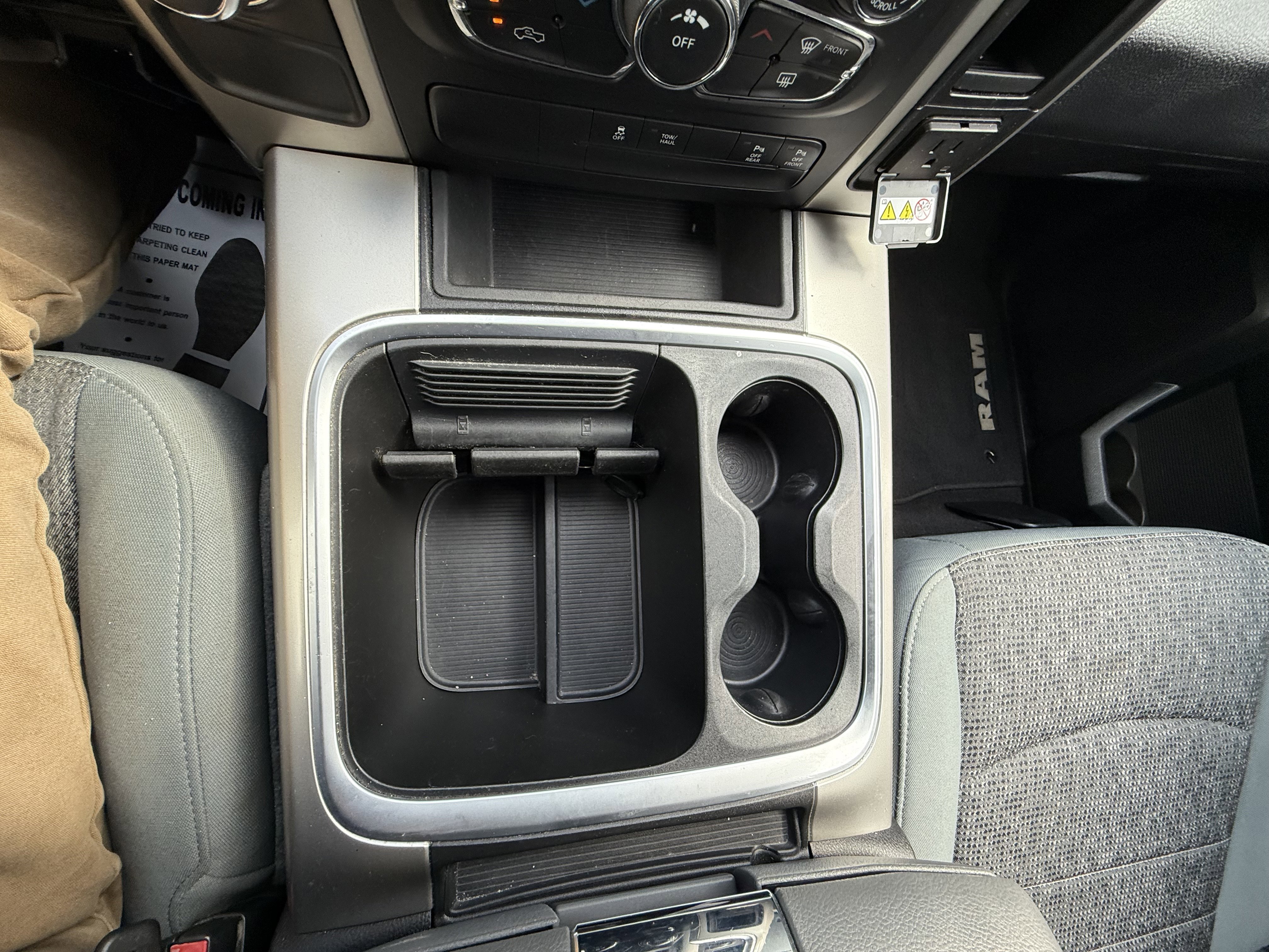 Used 2016 RAM 1500 Lone Star RWD image 42