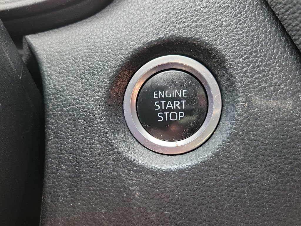 Used 2023 Toyota Corolla SE FWD image 32