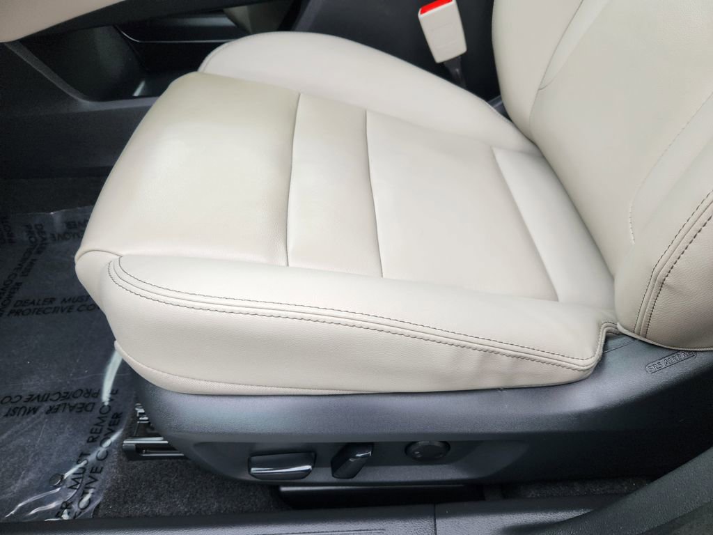 Used 2023 Nissan Rogue SL w/ SL Premium Package AWD/4WD image 21