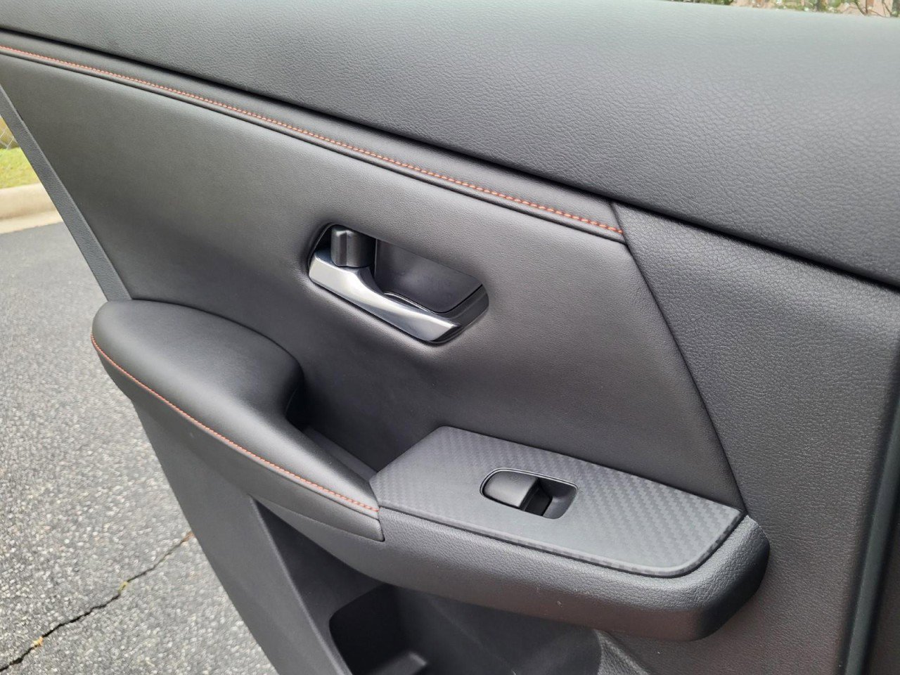 Used 2024 Nissan Sentra SR w/ SR Premium Package image 18