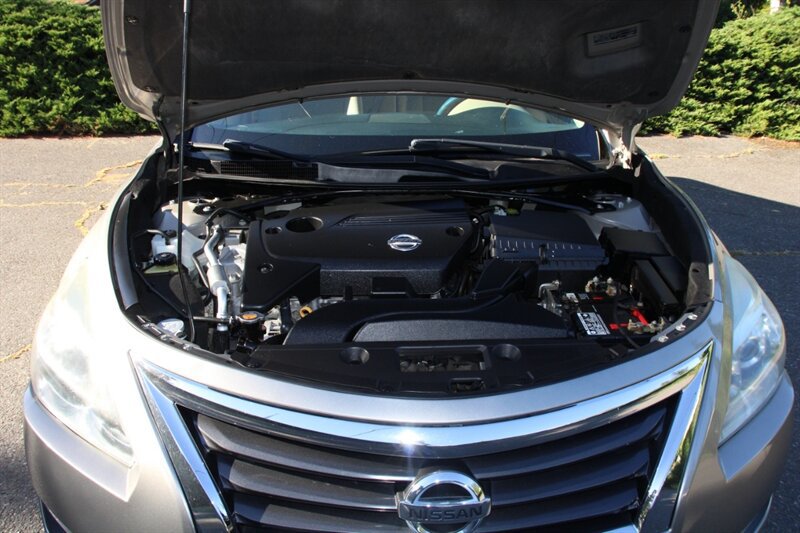 Used 2014 Nissan Altima 2.5 S w/ Display Audio Package FWD image 20