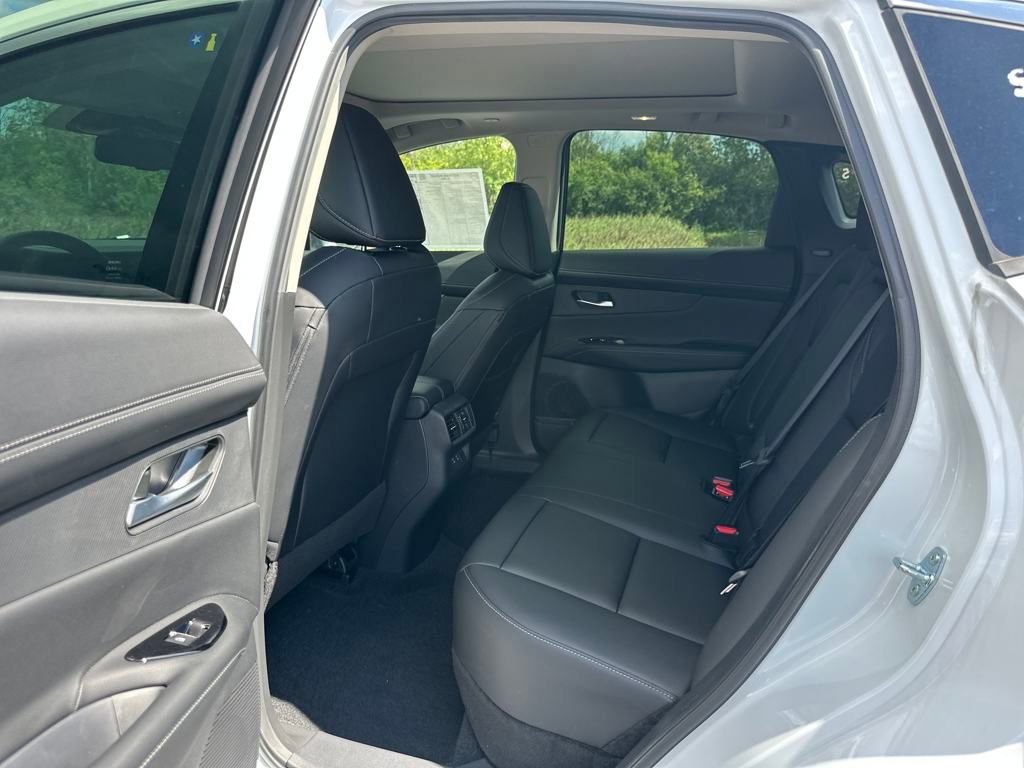 New 2025 Nissan Murano SL w/ Cargo Package image 14