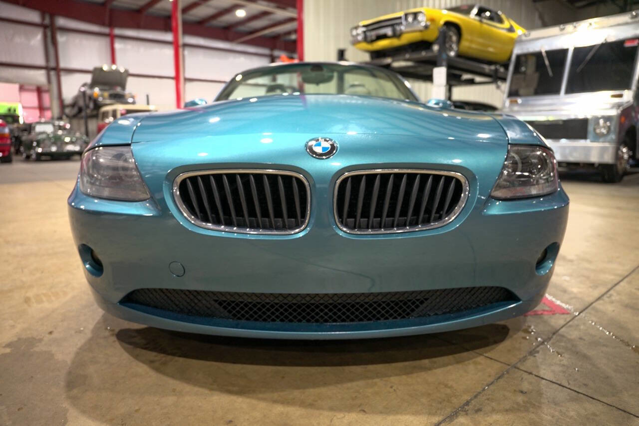 Used 2005 BMW Z4 2.5i image 13