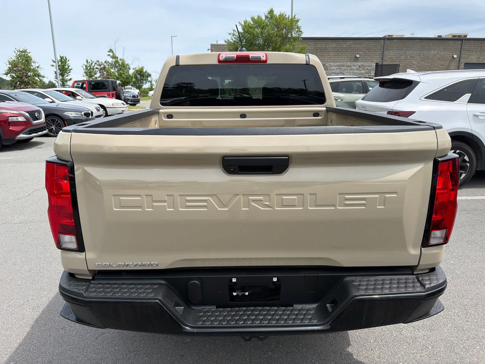 Used 2023 Chevrolet Colorado W/T RWD image 7