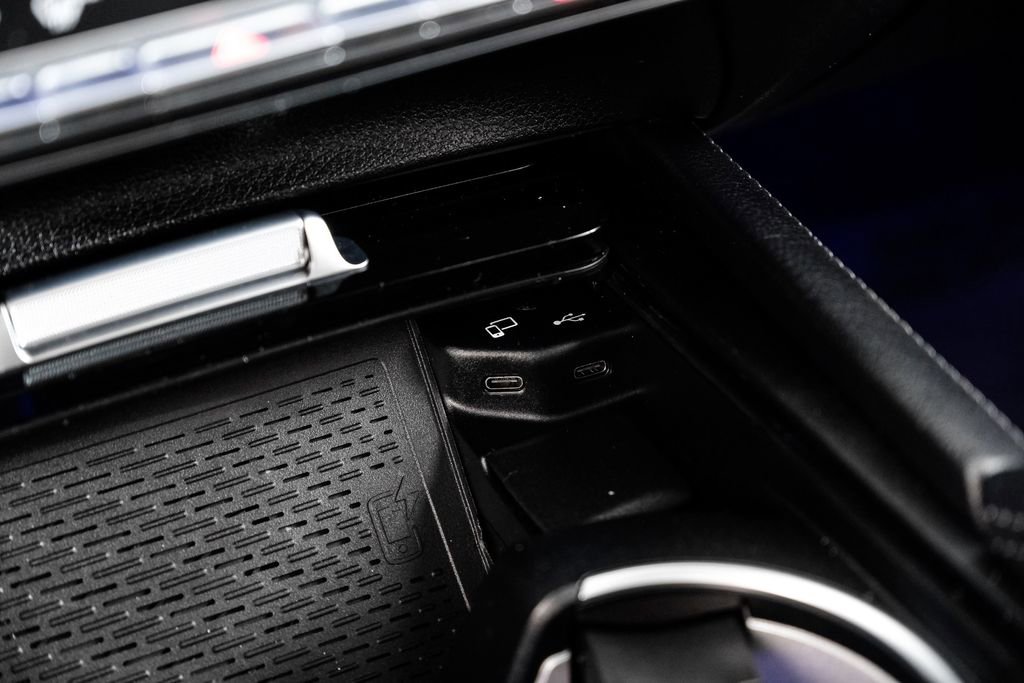 Used 2023 Mercedes-Benz GLS 450 4MATIC w/ AMG Line Exterior image 29