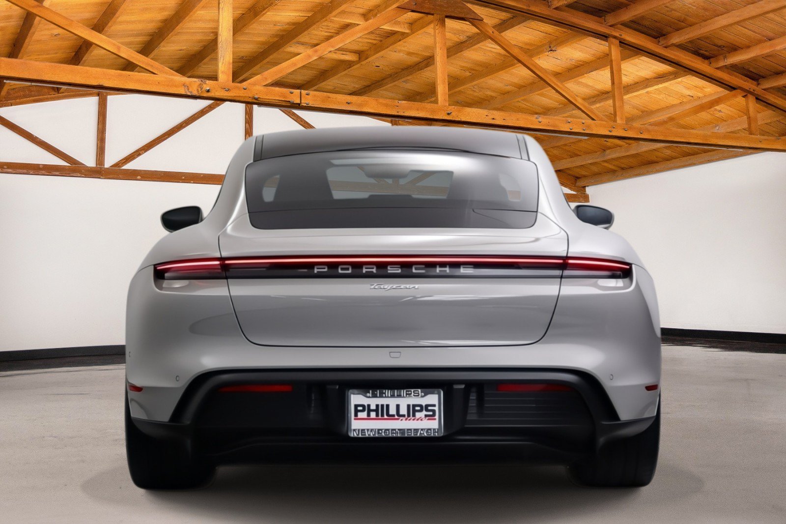 Used 2024 Porsche Taycan RWD image 4