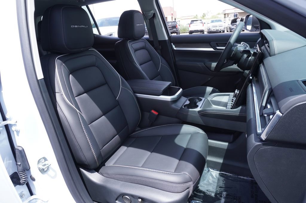 New 2026 GMC Terrain Denali AWD/4WD image 12