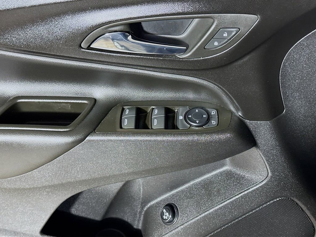 Used 2023 Chevrolet Equinox LT image 15