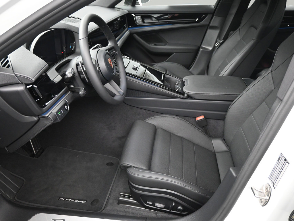 New 2026 Porsche Panamera RWD image 6