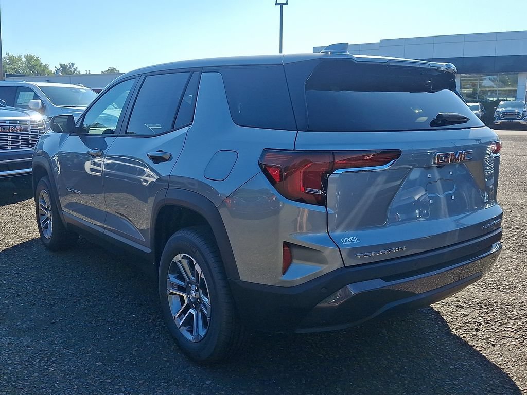 New 2027 GMC Terrain Elevation FWD image 3