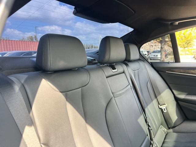 Used 2019 BMW 530e xDrive AWD/4WD image 28