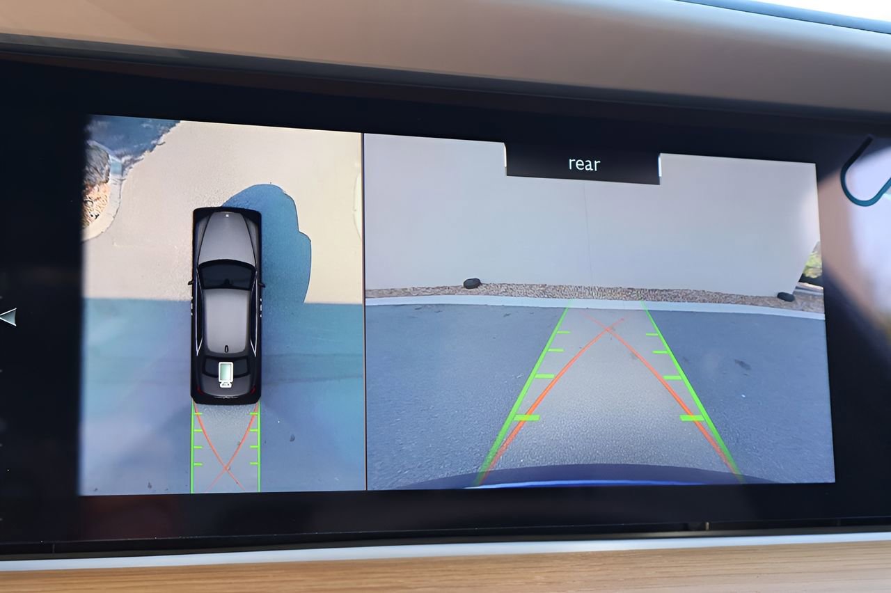 Certified 2021 Rolls-Royce Ghost AWD/4WD image 20