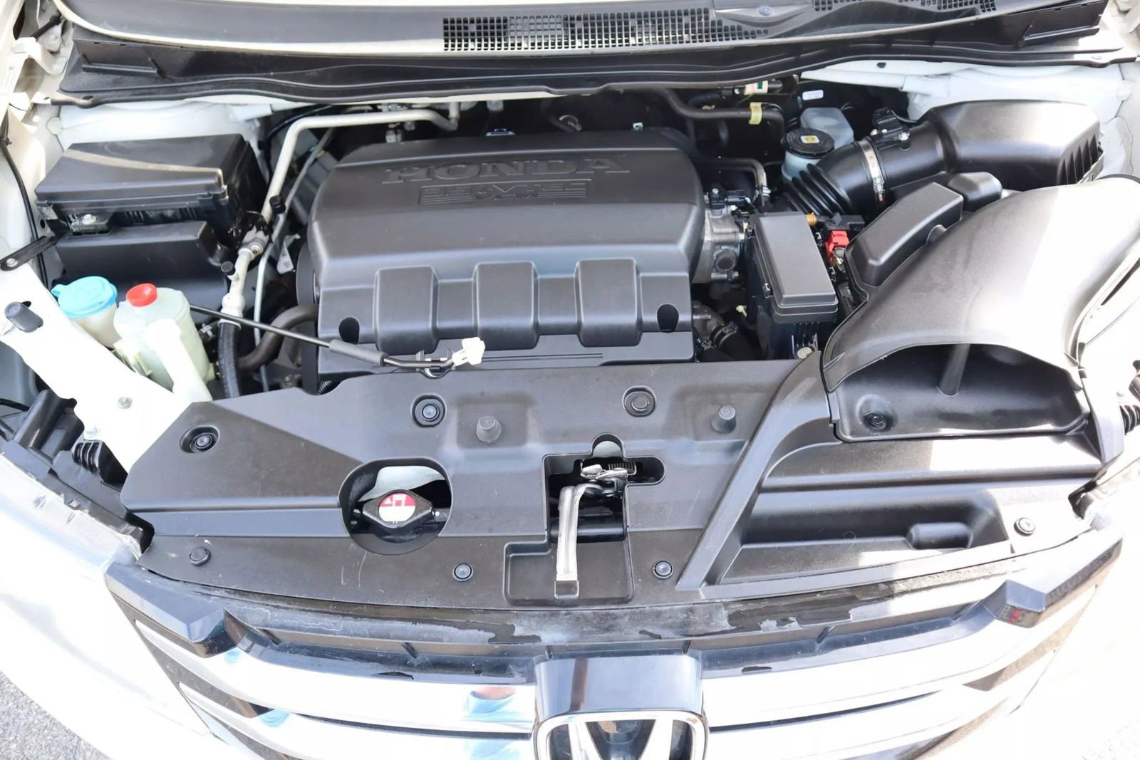 Used 2015 Honda Odyssey Touring image 38