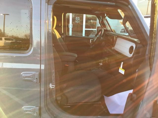 New 2026 Jeep Gladiator Sport image 23