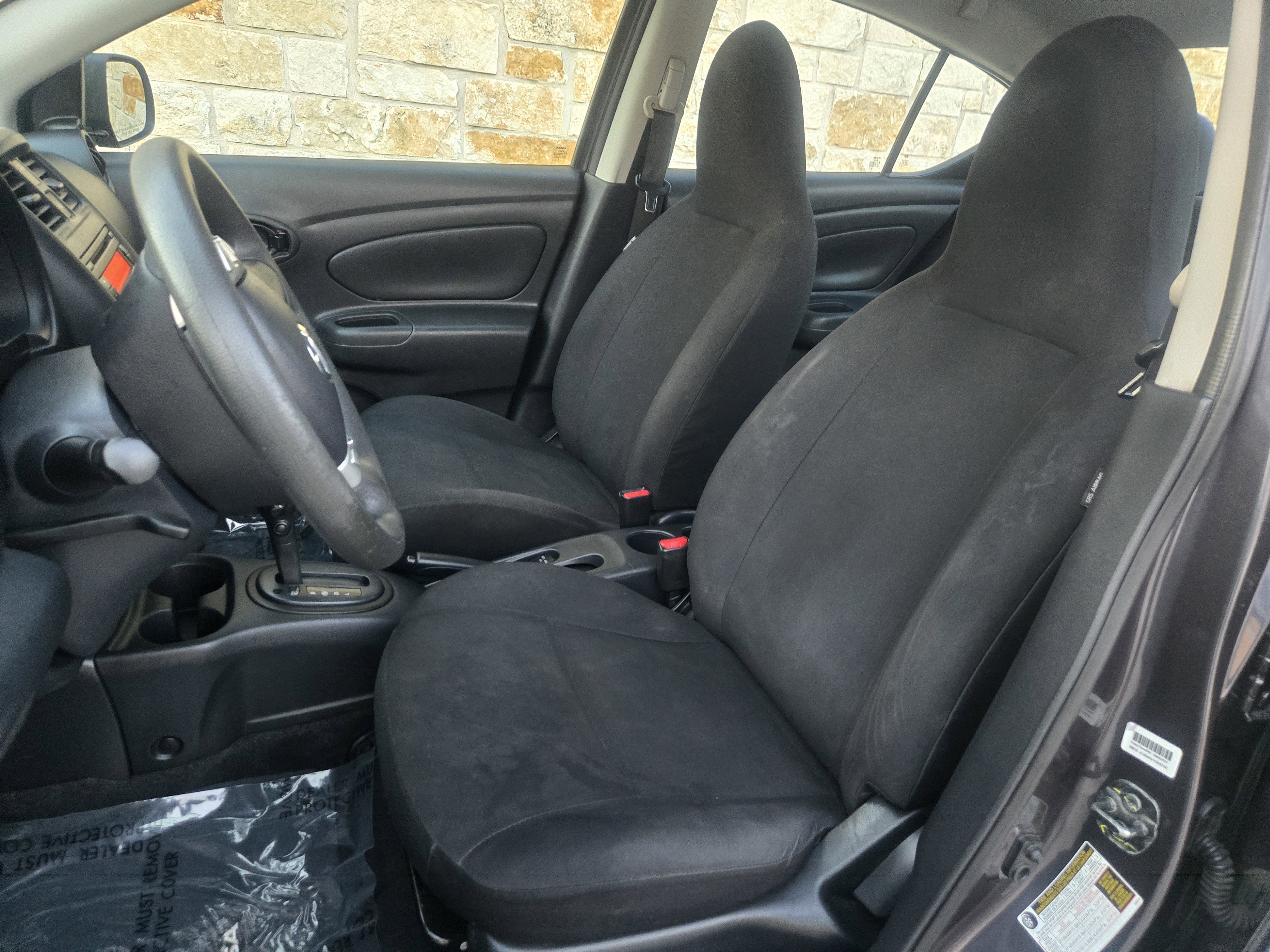 Used 2015 Nissan Versa S Plus image 5