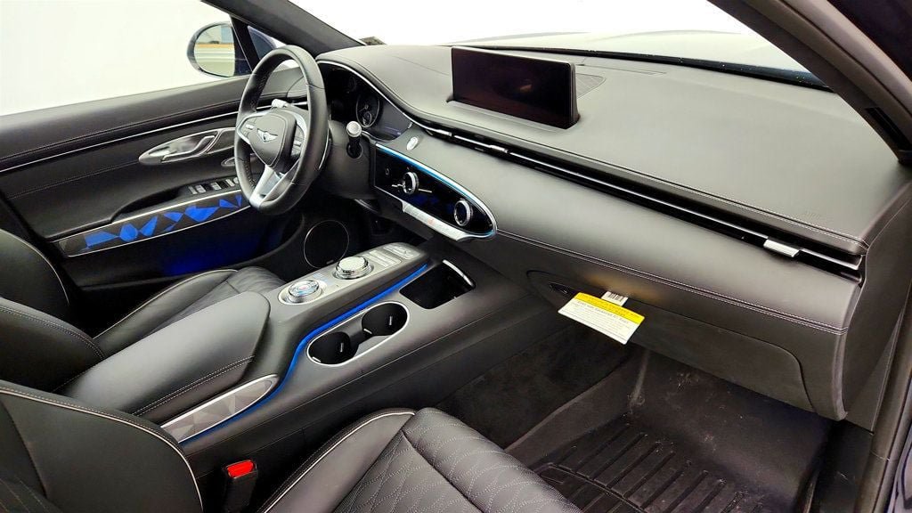 Used 2024 Genesis GV70 3.5T Sport w/ Sport Advanced Package AWD/4WD image 27