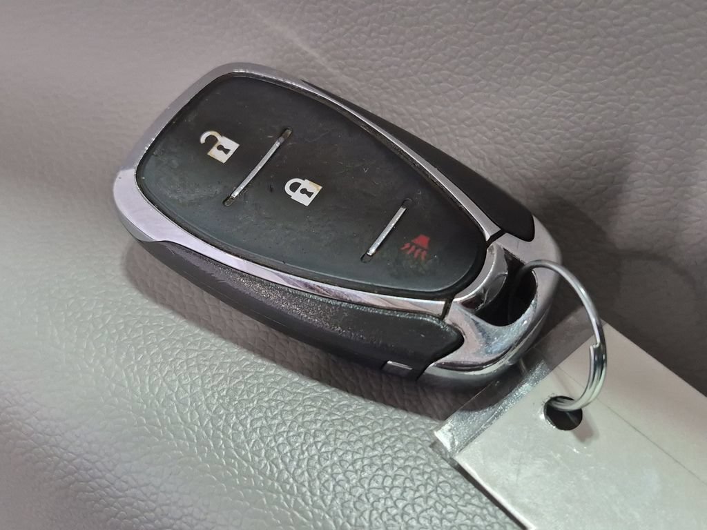 Used 2020 Chevrolet Equinox LS FWD image 40