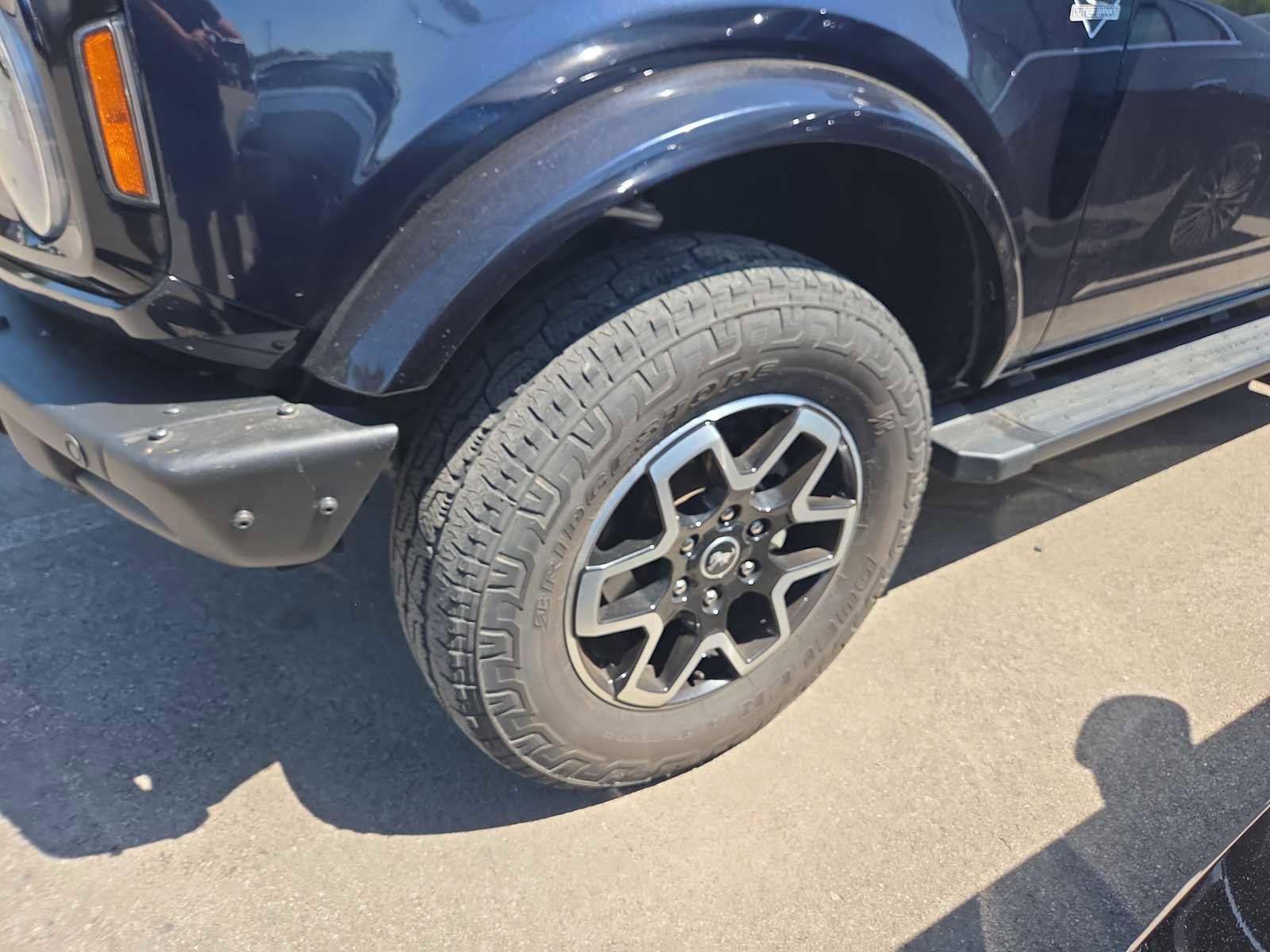 Used 2021 Ford Bronco Outer Banks AWD/4WD image 9