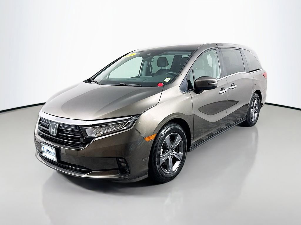 Used 2023 Honda Odyssey EX image 3