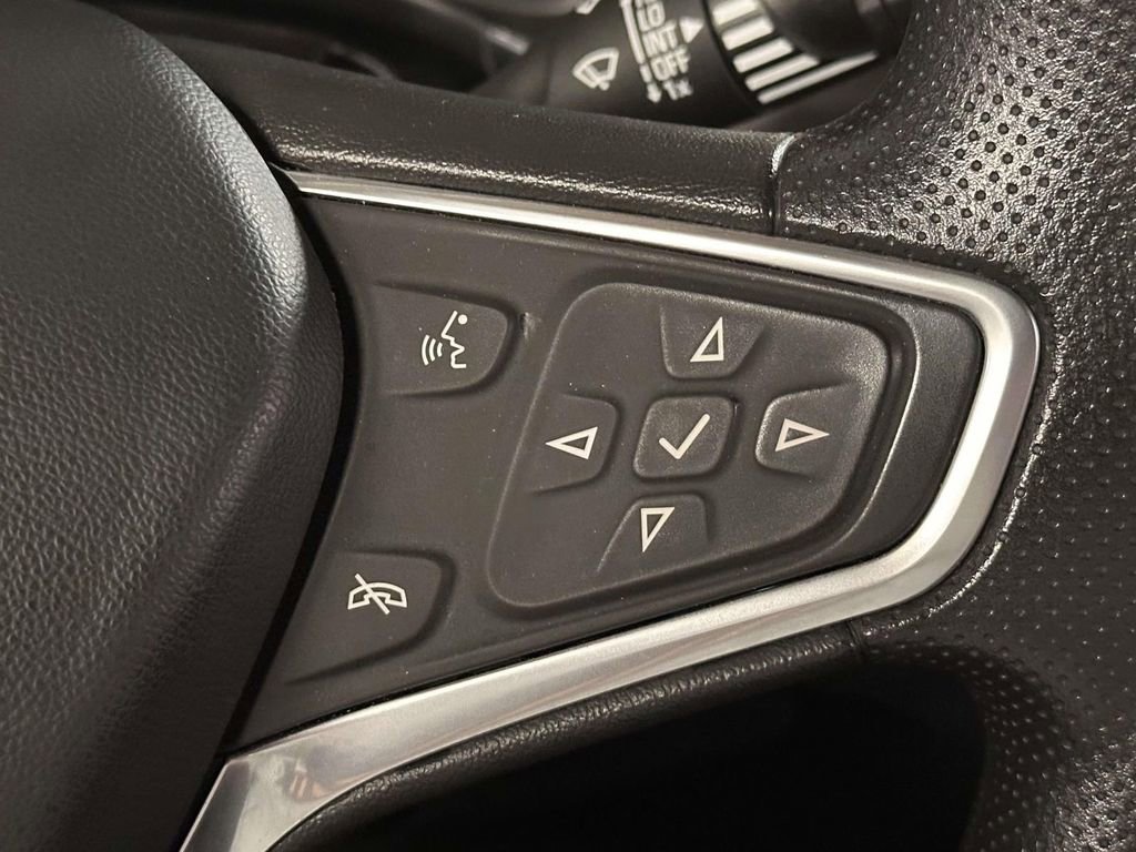 Used 2022 Chevrolet Equinox LS AWD/4WD image 21