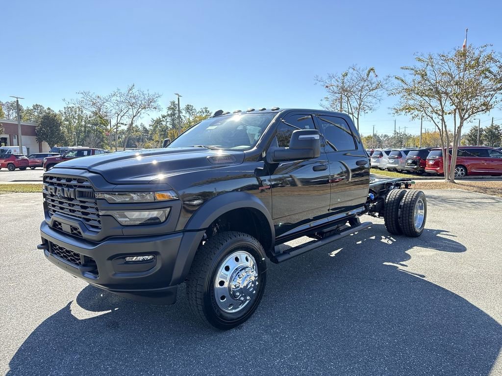 New 2026 RAM 5500 Tradesman AWD/4WD image 7