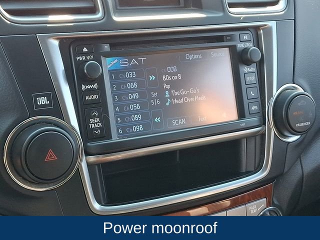Used 2013 Toyota Highlander Limited AWD/4WD image 12