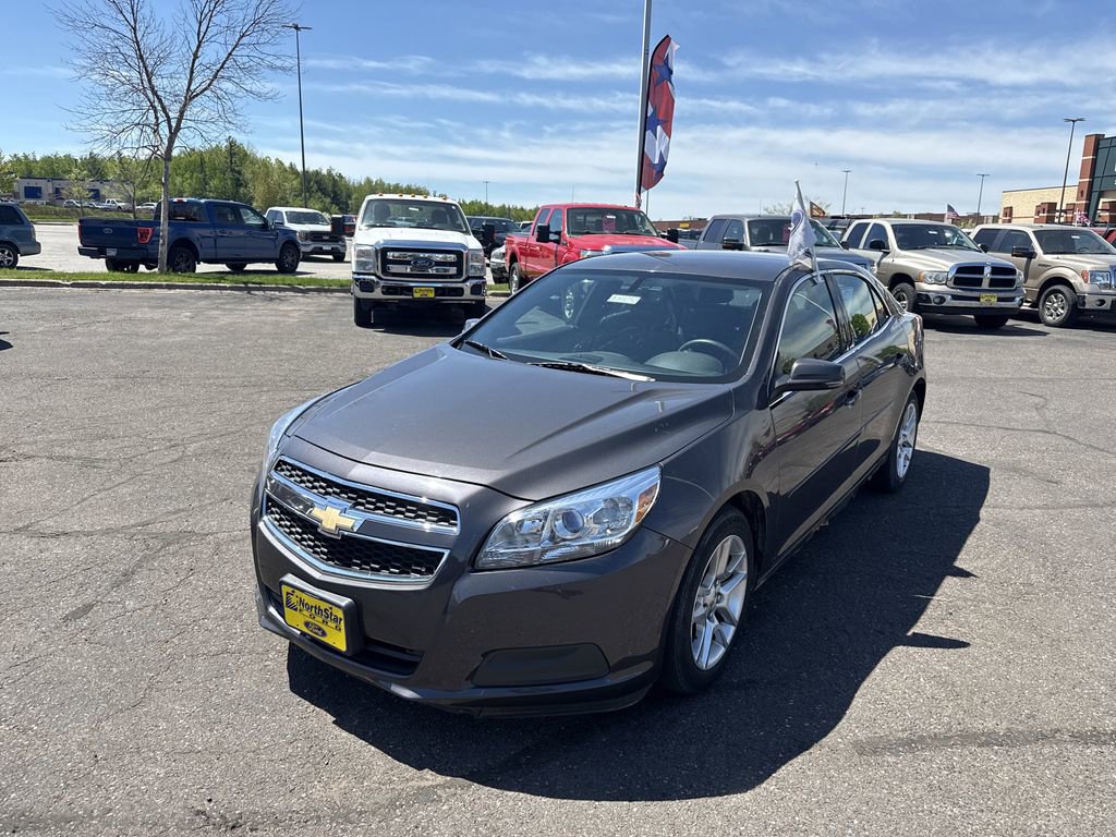 Used 2013 Chevrolet Malibu LT w/ Power Convenience Package FWD image 2