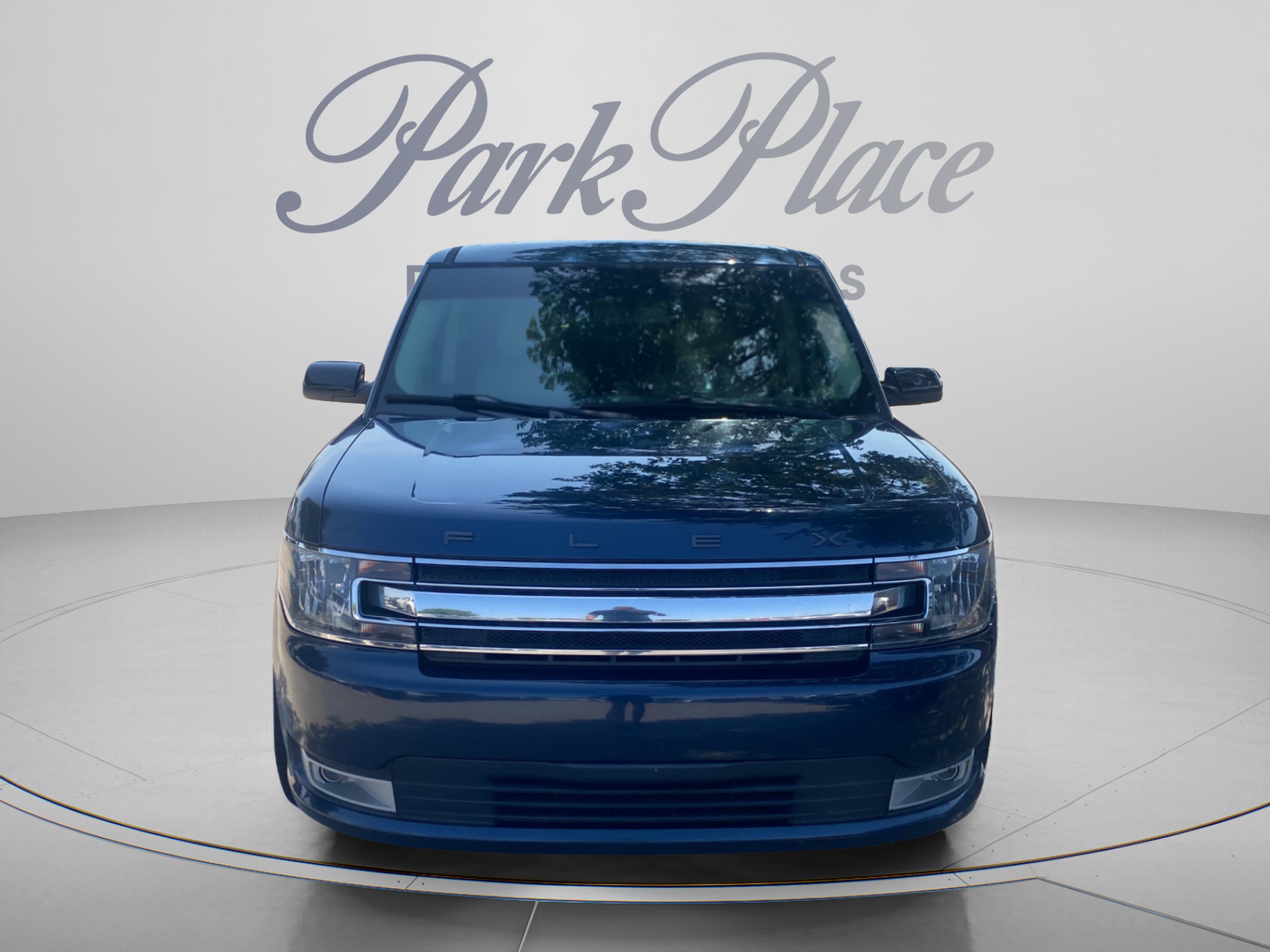 Used 2017 Ford Flex SEL w/ Equipment Group 202A FWD image 9