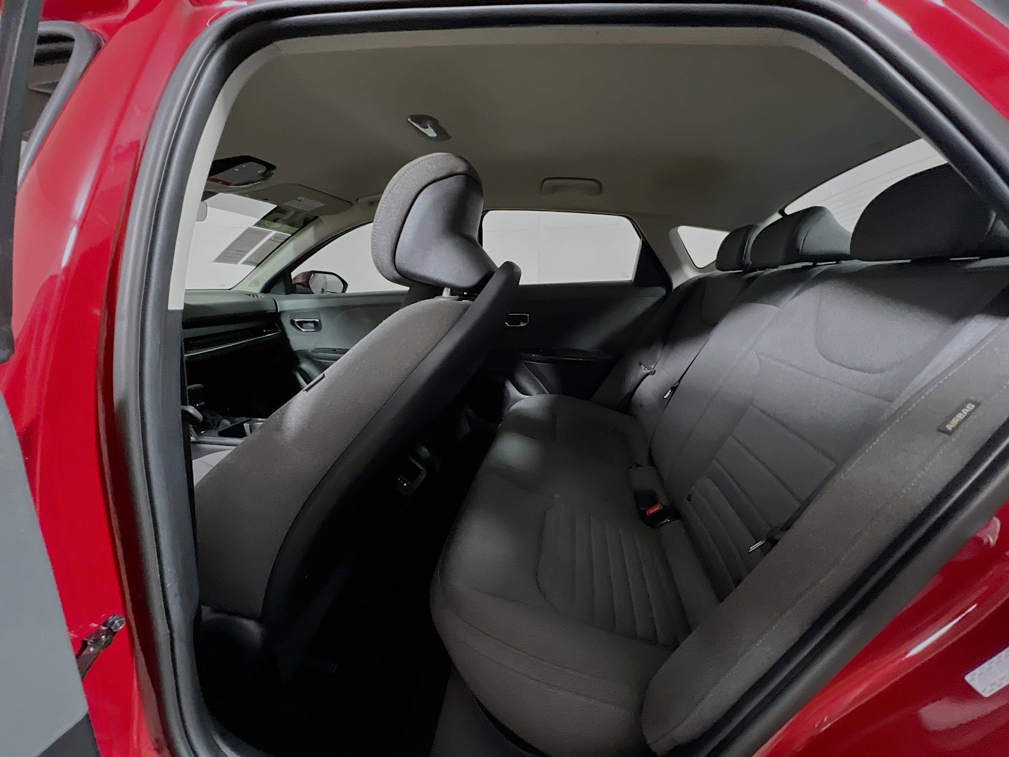 Used 2025 Kia K4 EX image 29