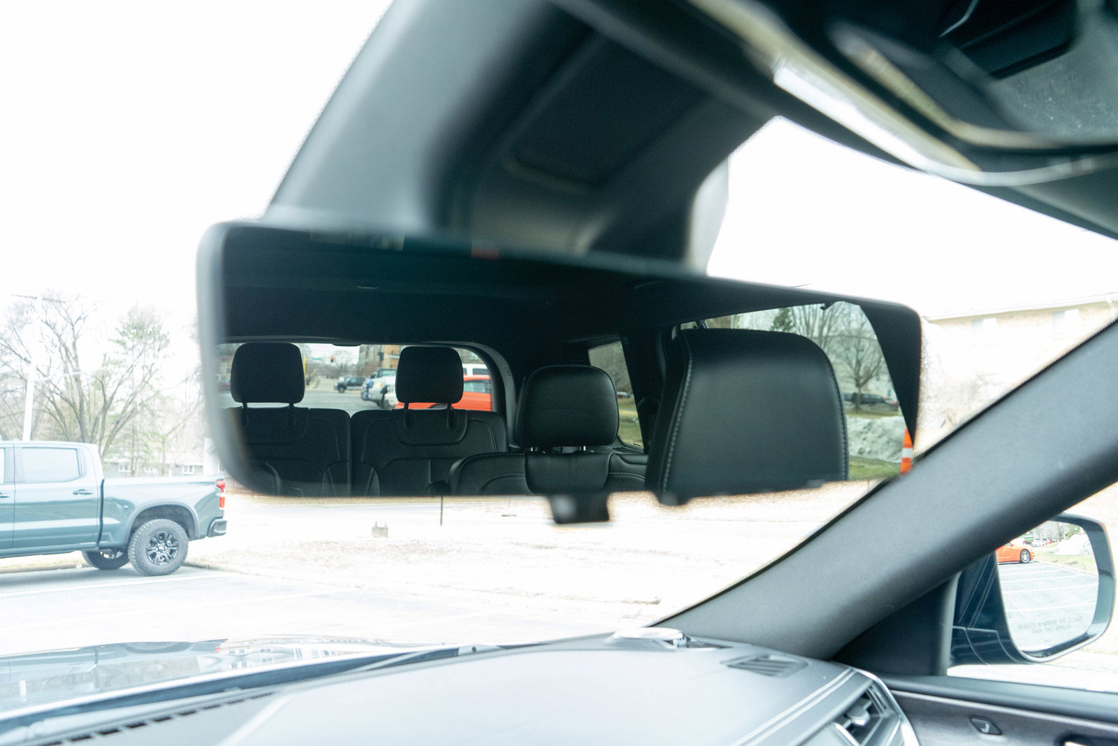 Used 2022 Jeep Grand Cherokee L Overland w/ Luxury Tech Group IV image 26