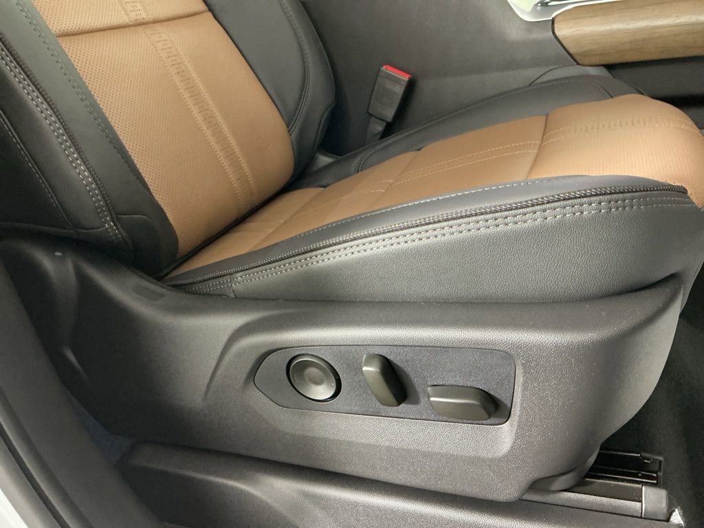 New 2026 Chevrolet Silverado 2500 High Country w/ High Country Premium Package image 16