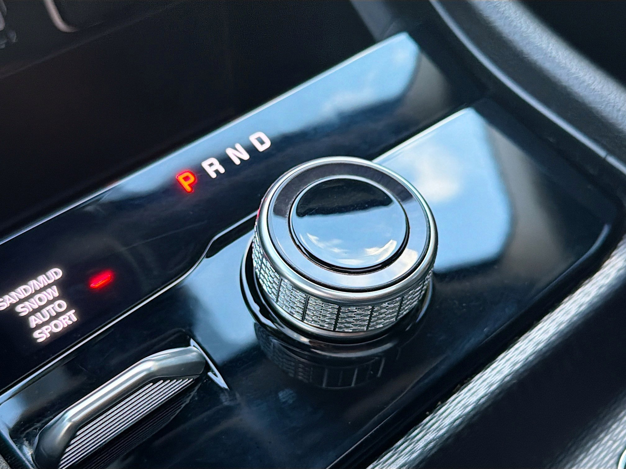 Used 2024 Jeep Grand Cherokee L Limited image 25