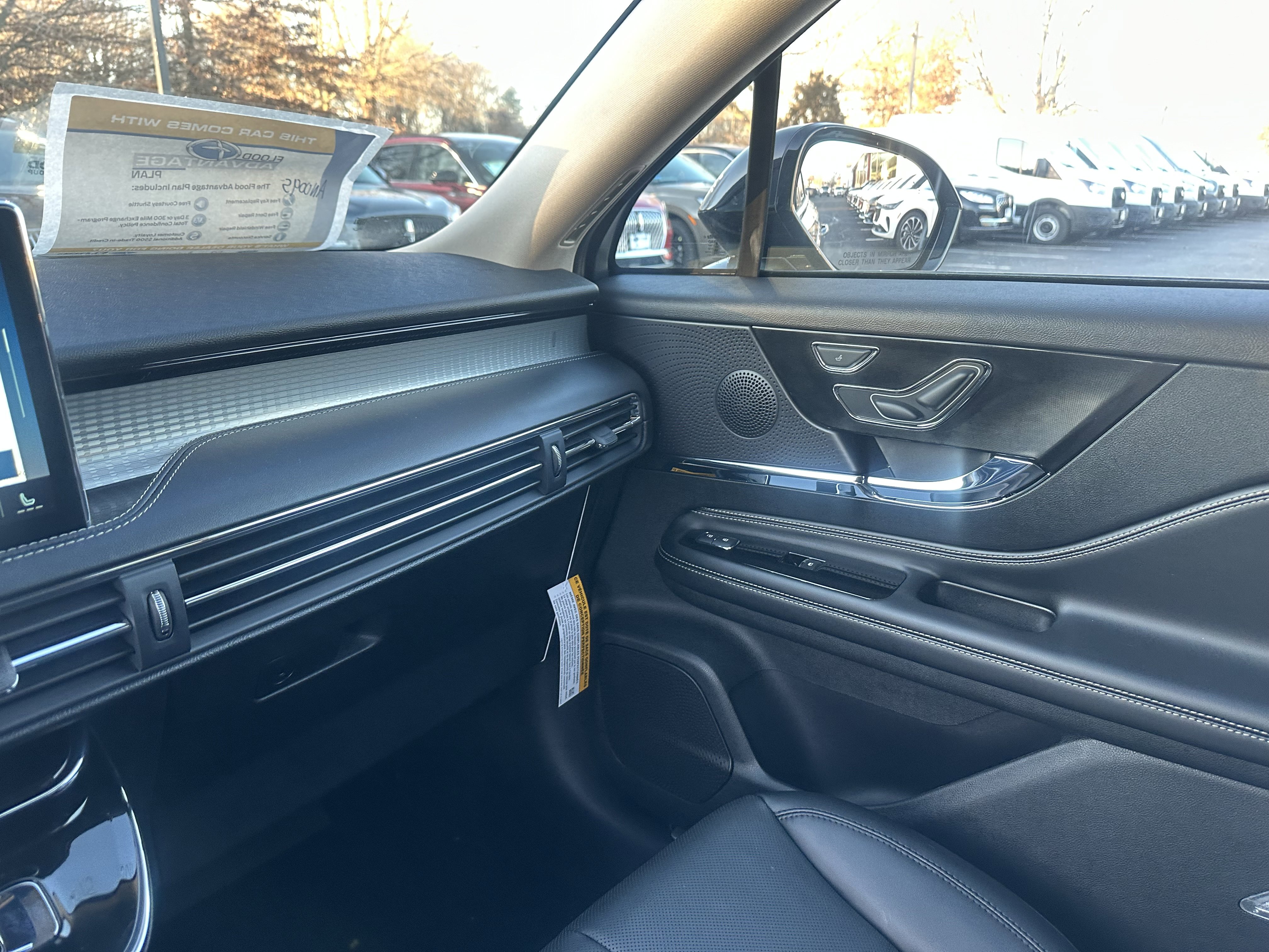 New 2026 Lincoln Corsair Premiere image 16