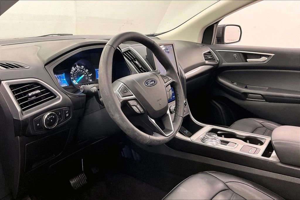 Used 2023 Ford Edge SEL w/ Convenience Package image 13