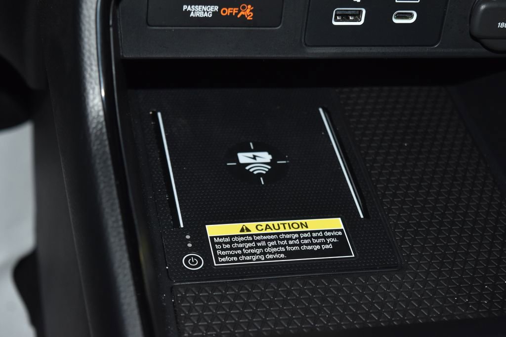 Used 2025 Honda CR-V Sport Touring image 16