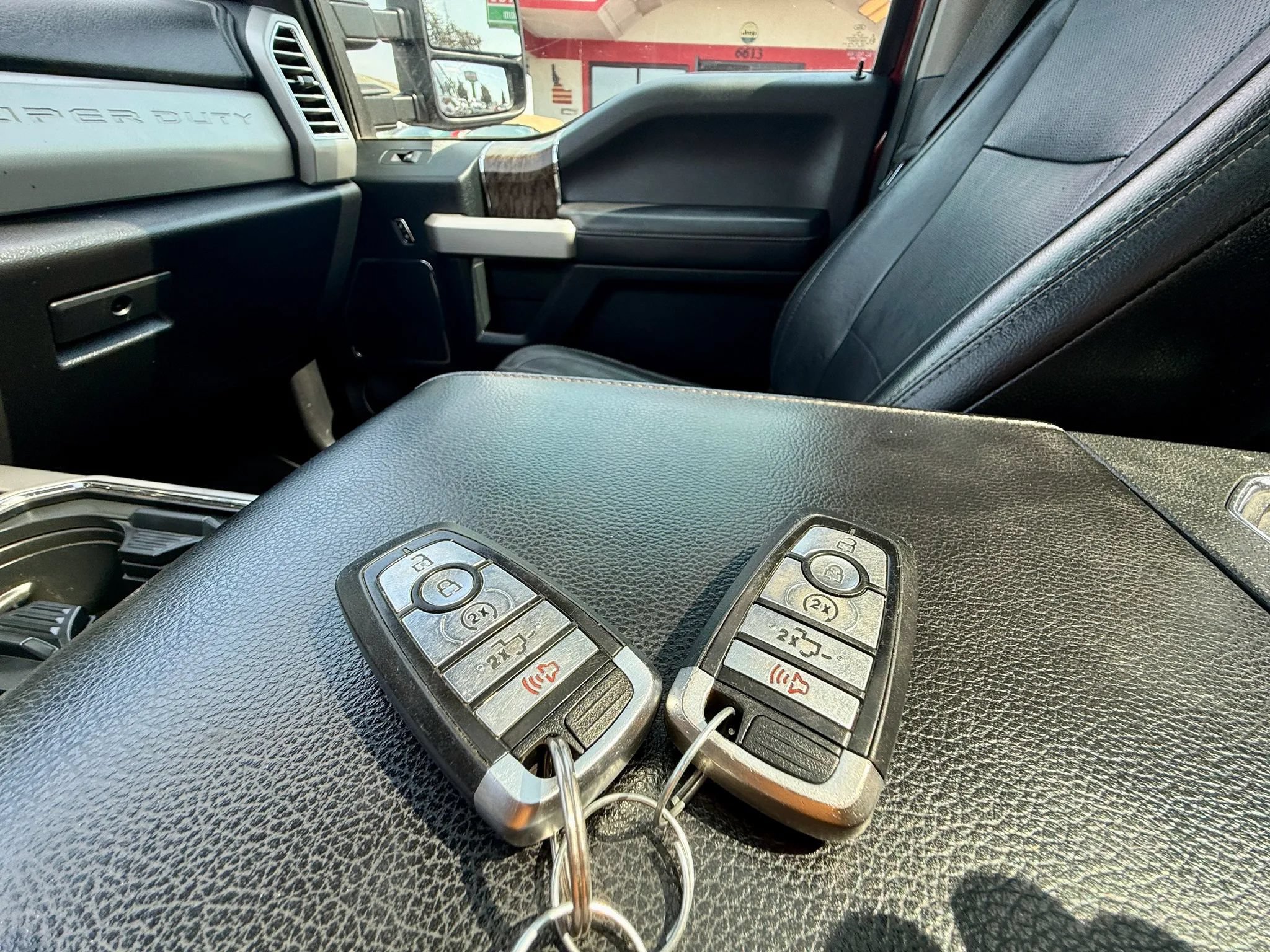 Used 2017 Ford F350 Lariat w/ Lariat Ultimate Package AWD/4WD image 14