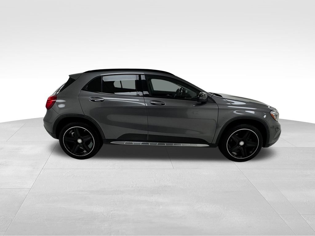 Used 2017 Mercedes-Benz GLA 250 4MATIC image 8
