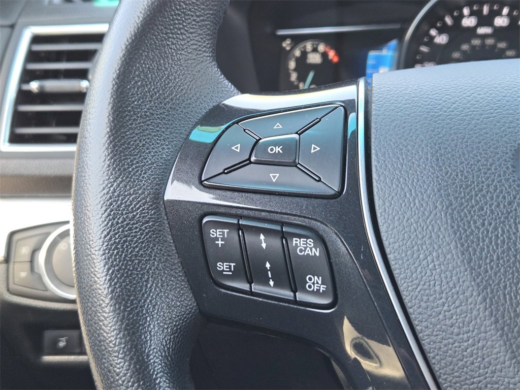 Used 2016 Ford Explorer Limited image 29