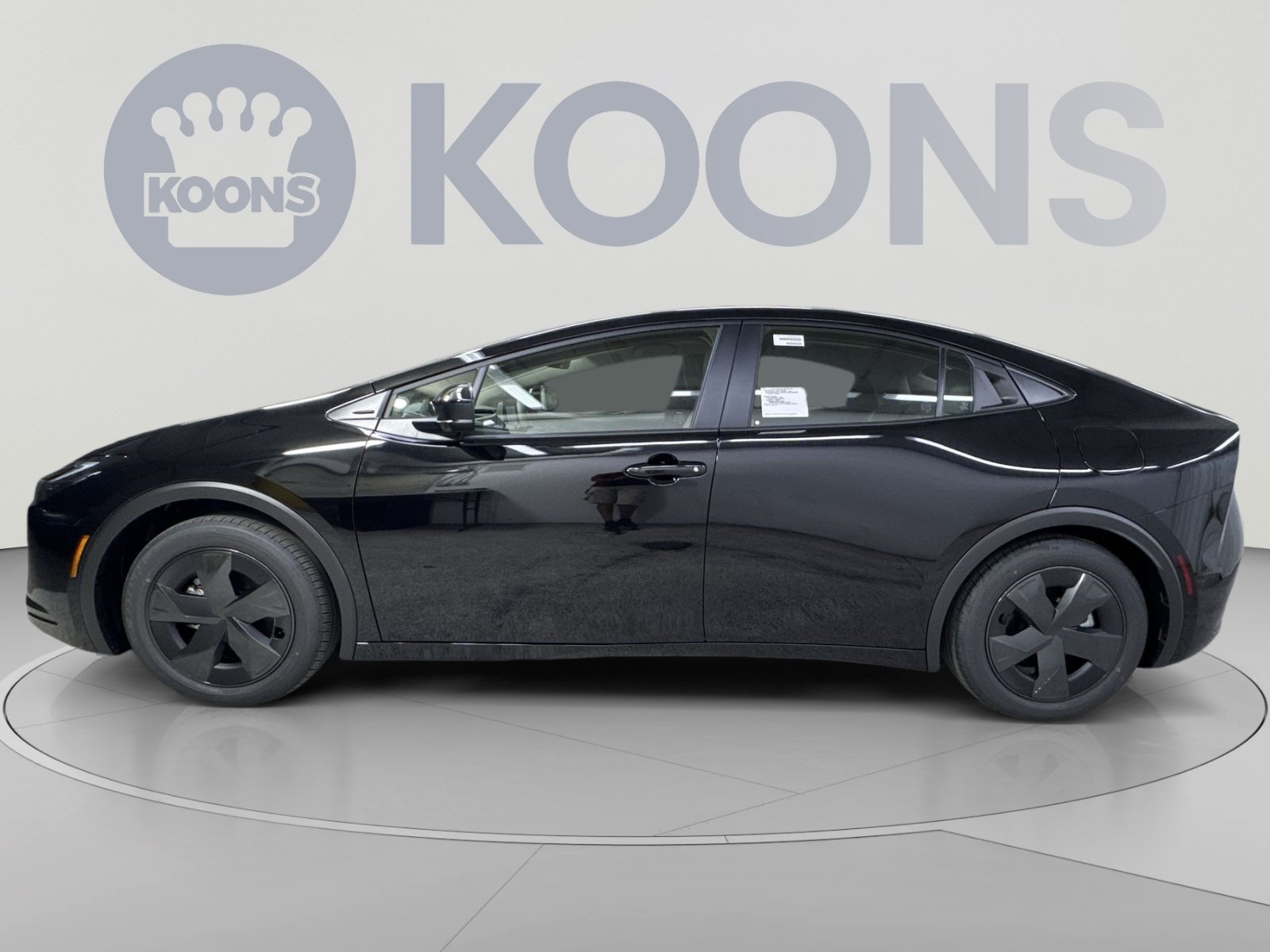 New 2027 Toyota Prius LE FWD image 13