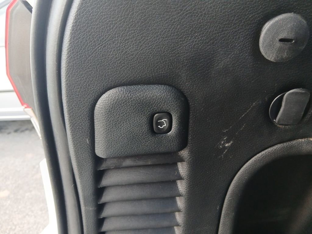 Used 2021 Jeep Grand Cherokee Limited w/ Premium Lighting Group image 40