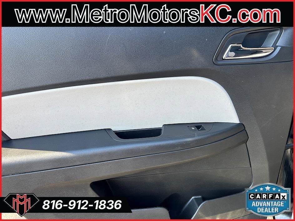 Used 2010 Chevrolet Equinox LS FWD image 27