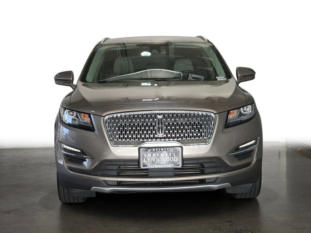 Used 2019 Lincoln MKC Reserve w/ MKC Climate Package FWD image 2
