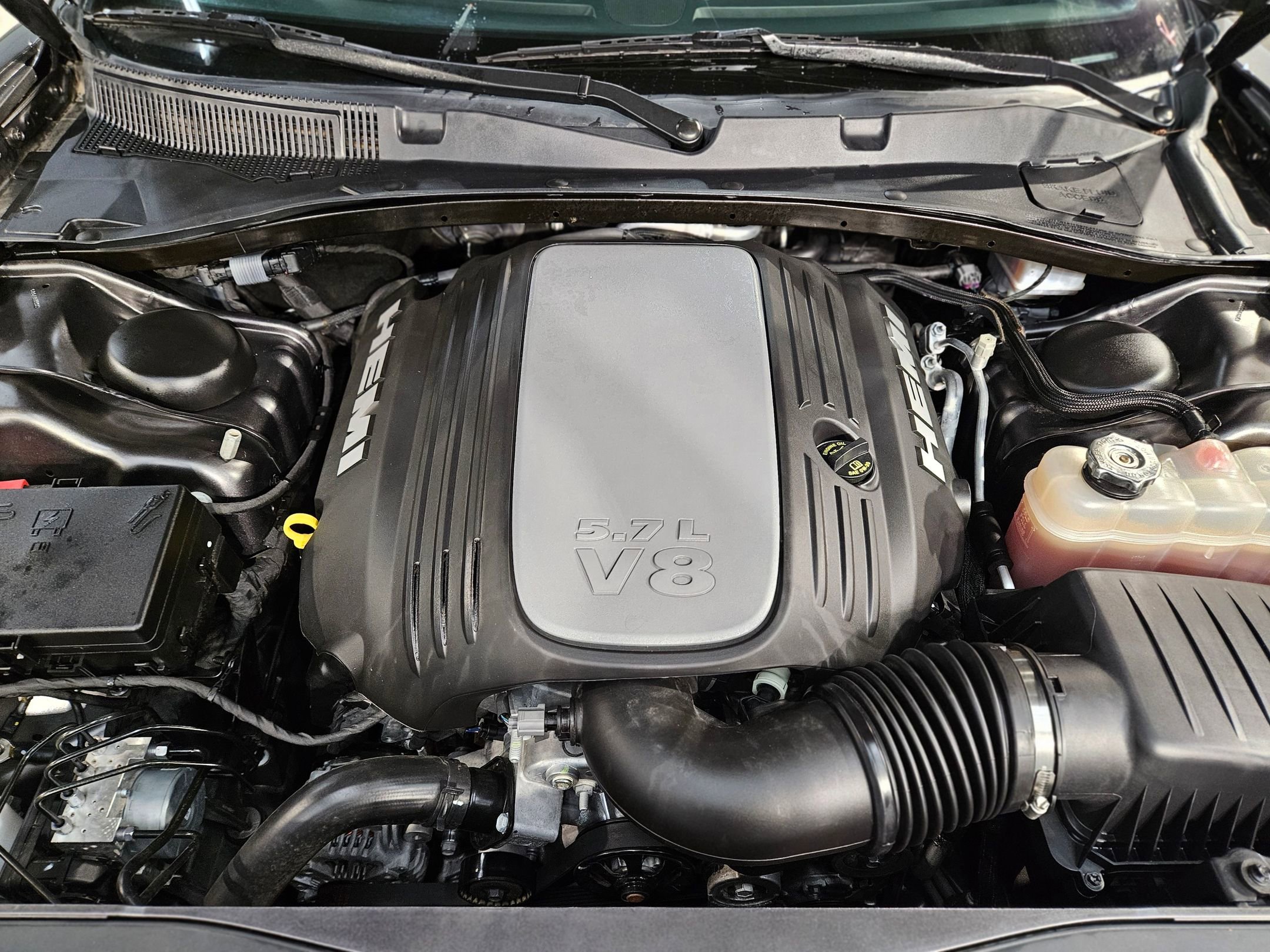 Used 2023 Dodge Charger R/T w/ Blacktop Package image 19